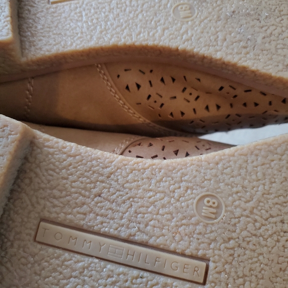 Tommy Hilfiger Leather Ankle Bootie size 8 - Picture 8 of 10